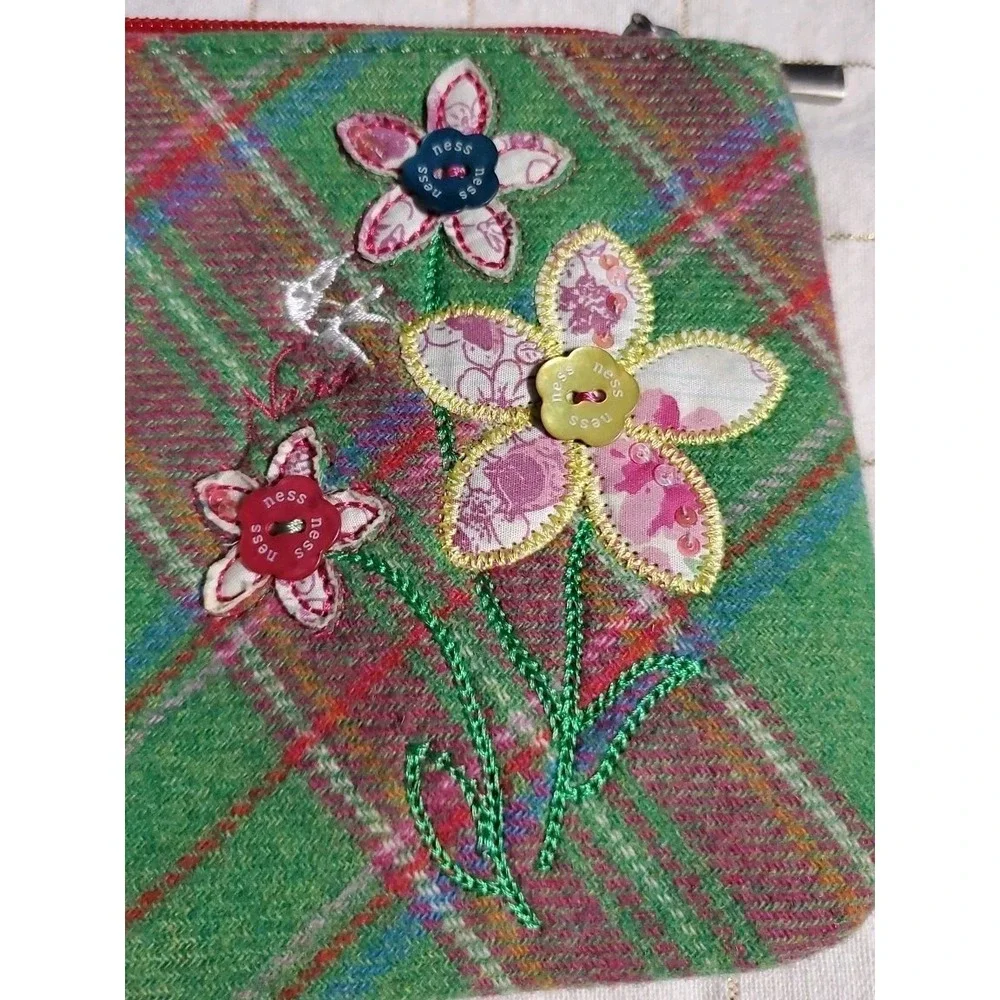 NESS Scotish Wool‎ Blend Makeup Bag Green Pink Tartan Floral Applique 8.5x5.5
